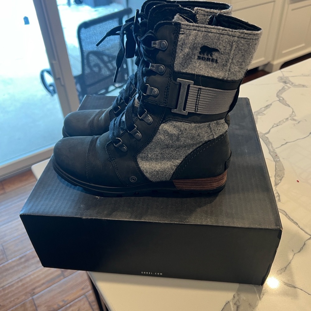 Sorel Women's Major Carly Black Boots